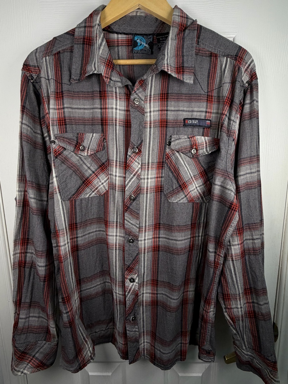 Burnside Men's XL Grey Red Plaid Shirt Outdoor Gorpcore Cabincore Rugged